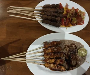restoran sate di Rungkut Menanggal Surabaya