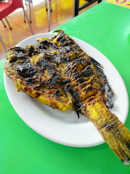 Muphus Seafood Surabaya