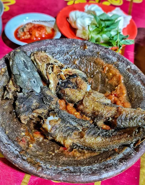 Sari Laut Cak Aris Khas Lamongan