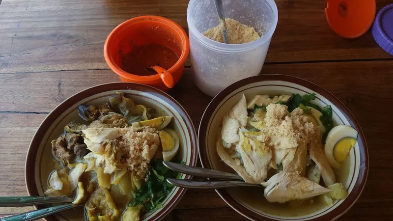 Soto Ayam Kenari