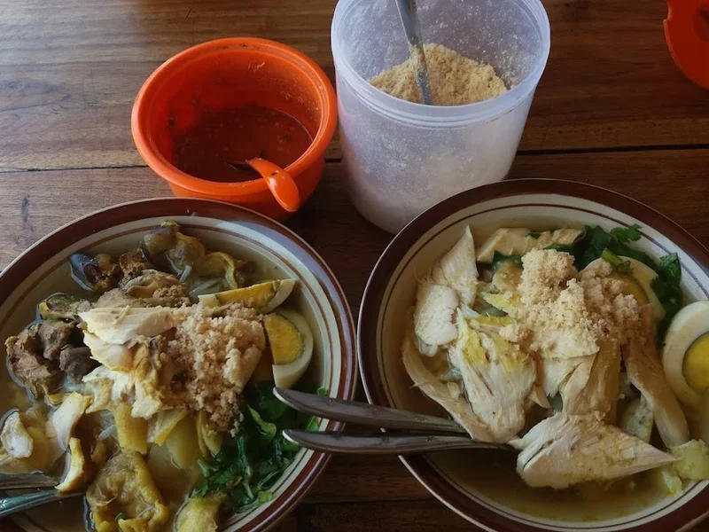 Soto Ayam Kenari