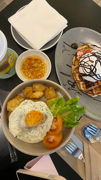 Bunbee Korean Bakery Gwalk