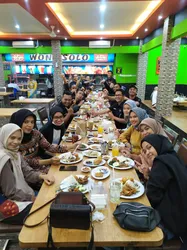 Daftar 6 tempat makan ayam bakar di Rungkut Menanggal Surabaya