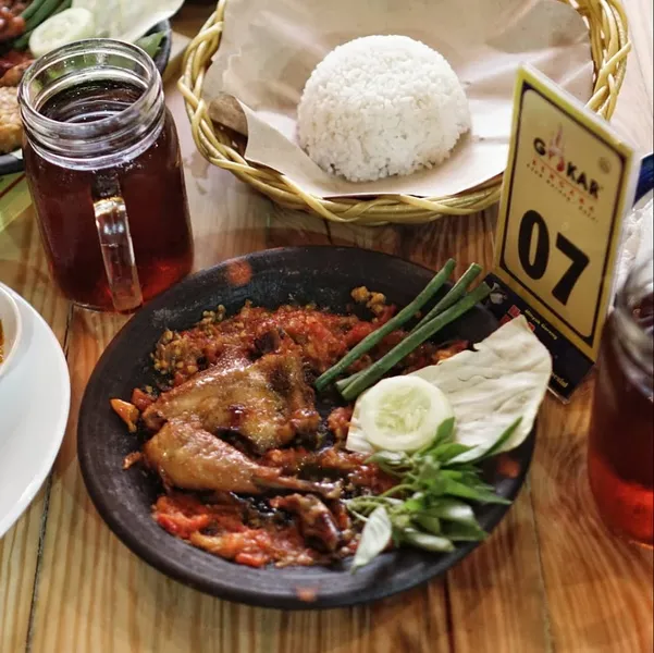 Gokar Kencana Merr Kalijudan