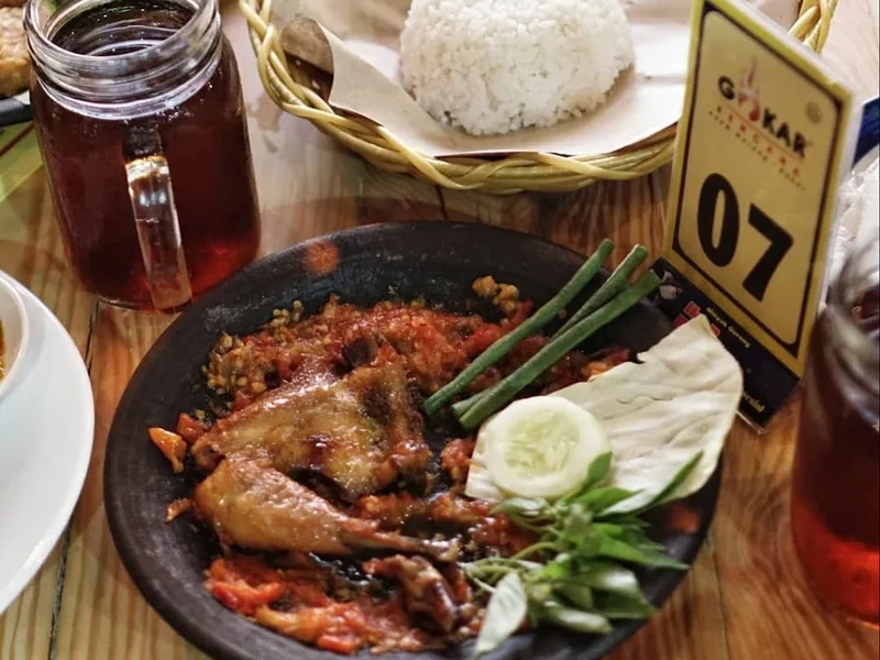 Gokar Kencana Merr Kalijudan