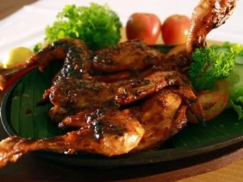 warung ayam bakar rejosari nginden semolo 74a