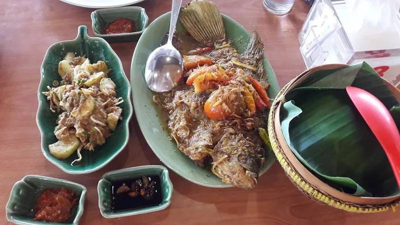 Ikan Bakar Cianjur - Indragiri