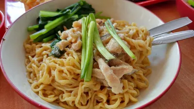 Daftar 13 restoran mie di Gubeng Surabaya