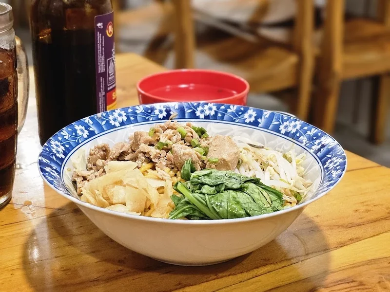 Bakmi MakYus - Ngagel Jaya Utara