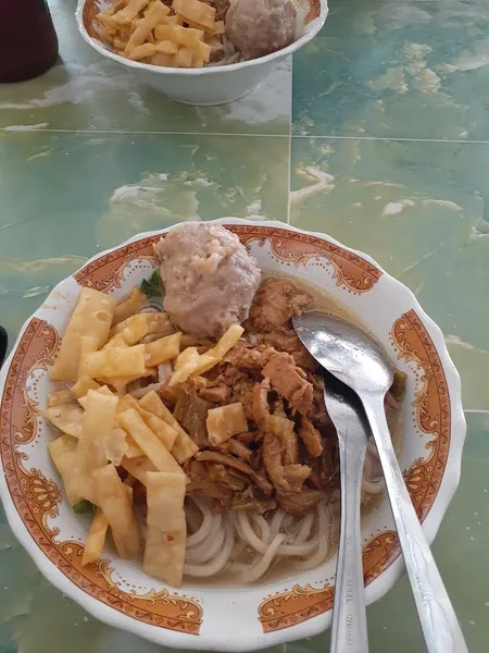 Bakso & Mie Ayam Ontoseno
