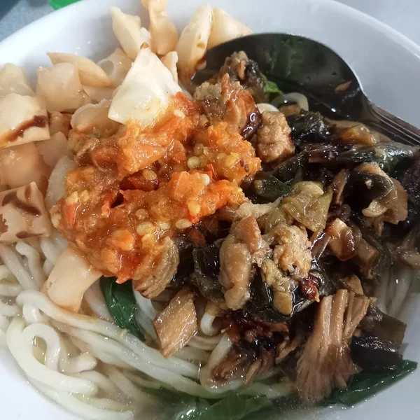 Sentra Kuliner Gang 7 Samping UNESA