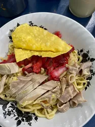 restoran mie di Kalisari Surabaya