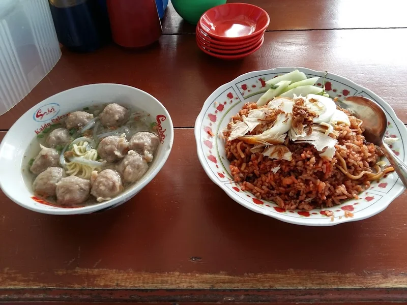 Nasi Goreng Jawa dan Bakso Pak Salim