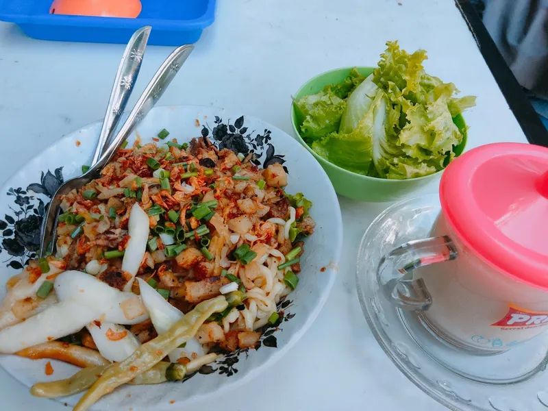 Pangsit Mie Suroboyo Ko-Heer