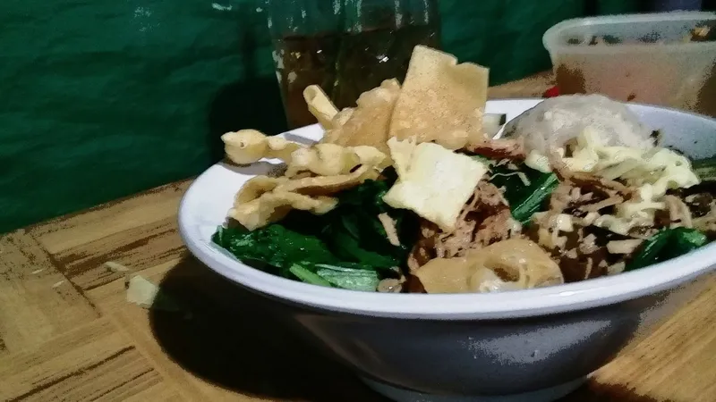 Bakso dan Mie Ayam Cak Yasin
