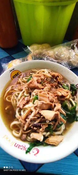 Mie Ayam Wonogiri "sedap roso"