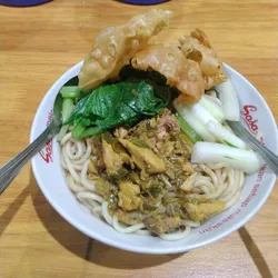 restoran mie di Benowo Surabaya
