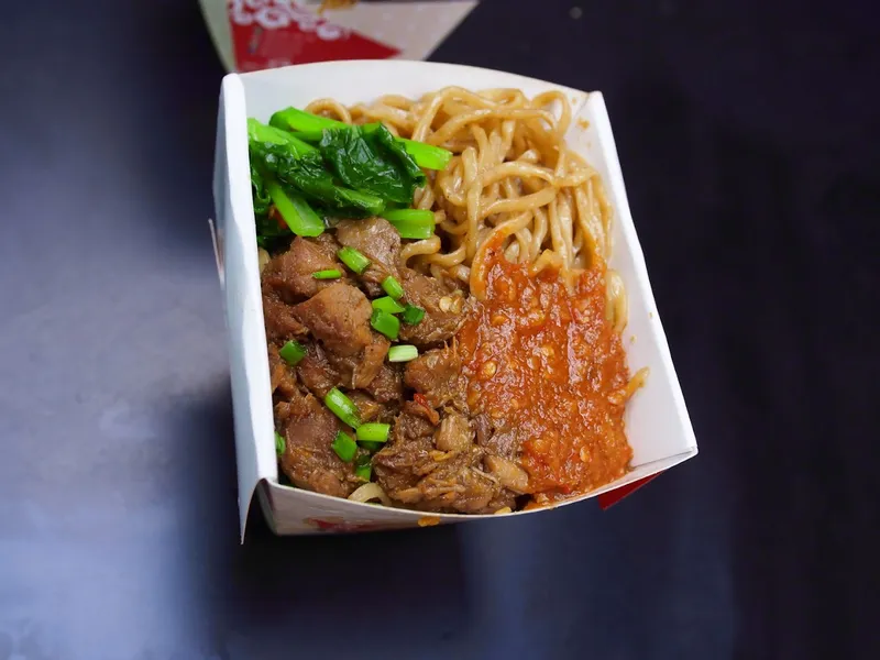 Mee Macau