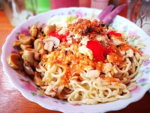 restoran mie di Kutisari Surabaya