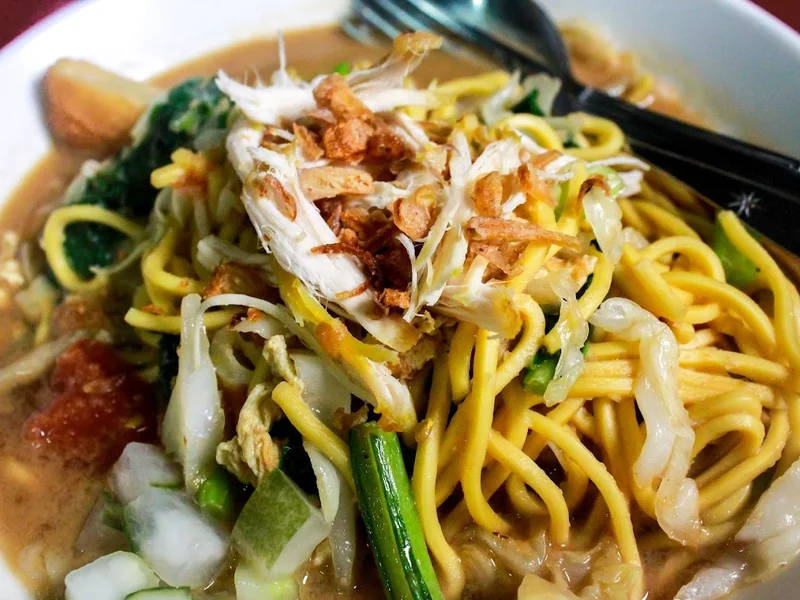 Mie Jowo dan Nasi Goreng Babat Khas Semarang Pak Wibowo