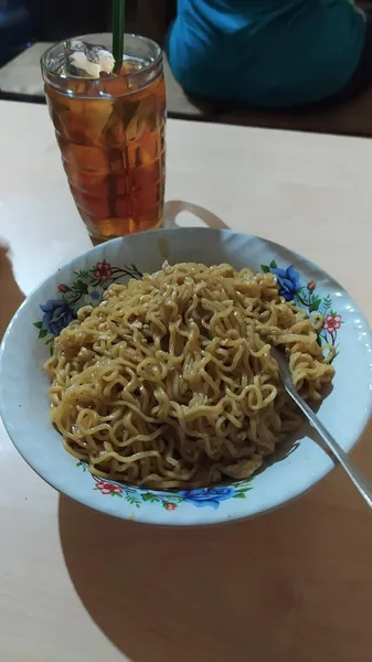 Warung Makan Indomie Cak Bud