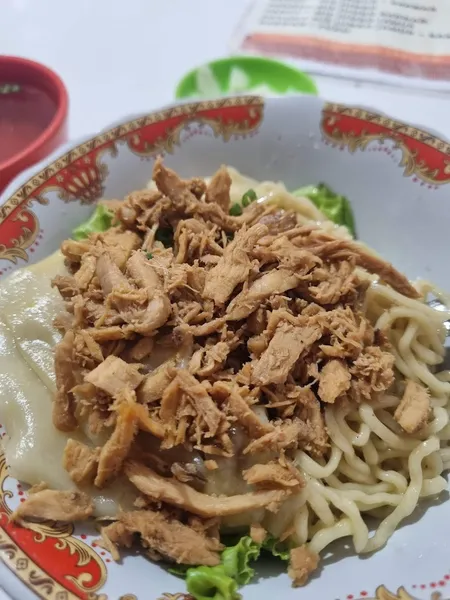 Mie Pangsit Jakarta Pak Paham