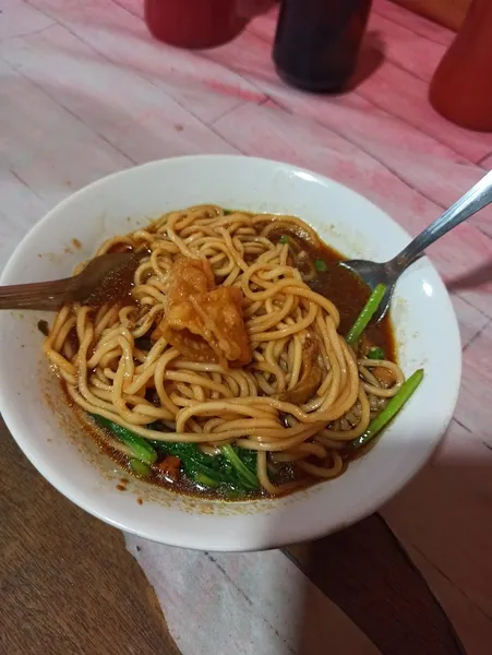 Mie Ayam & Bakso Mas Budi Wonogiri