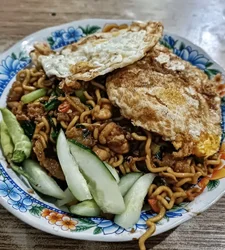Daftar 5 restoran nasi goreng di Rungkut Menanggal Surabaya