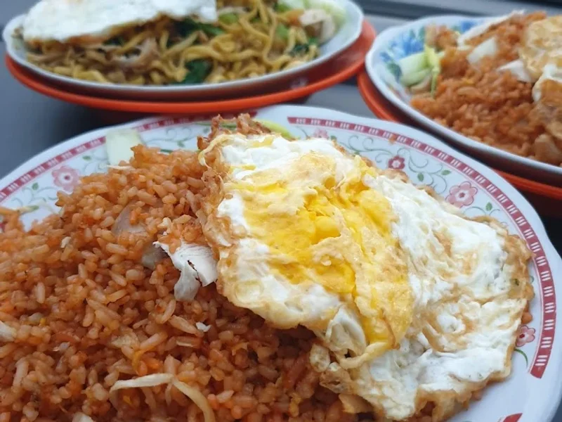 Nasi Goreng Pak Tohir