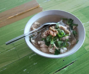 restoran sup di Dukuh Sutorejo Surabaya