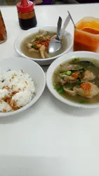 restoran sup di Ngagelrejo Surabaya