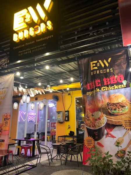 E&W Burgers - Pakuwon Mall Surabaya