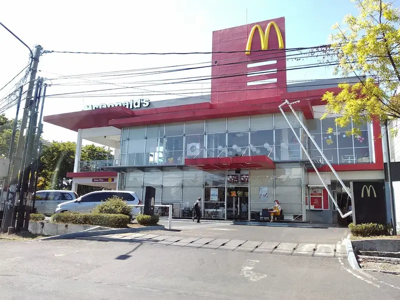 McDonald's - Rungkut Madya
