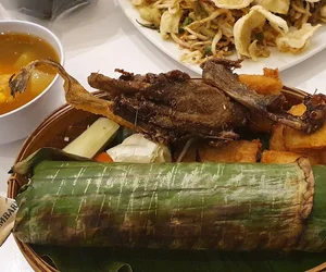 restoran sup di Kendangsari Surabaya