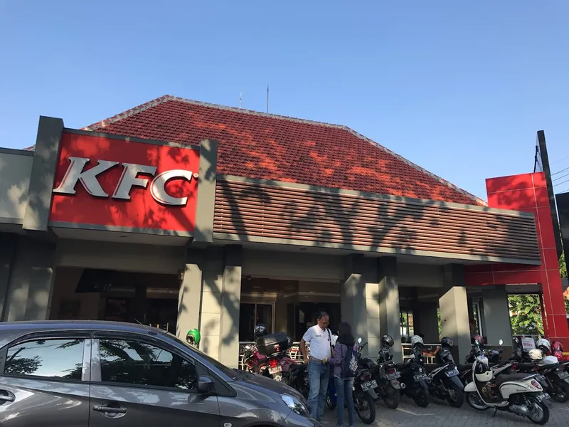 KFC Raya Darmo