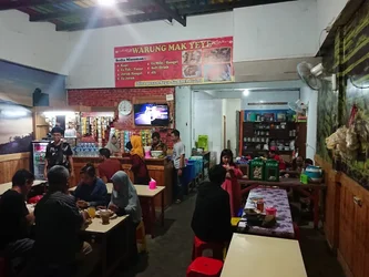 Daftar 14 restoran halal di Wonokromo Surabaya