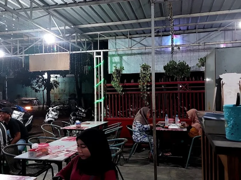 MY CAFE