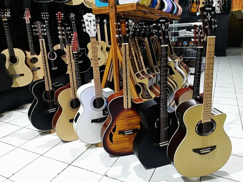 GUDANG GITAR SURABAYA