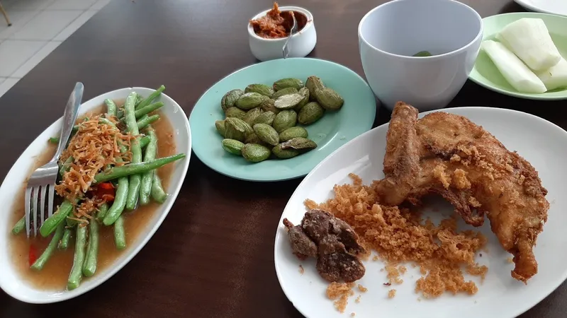 Ayam Goreng Citra Pemuda