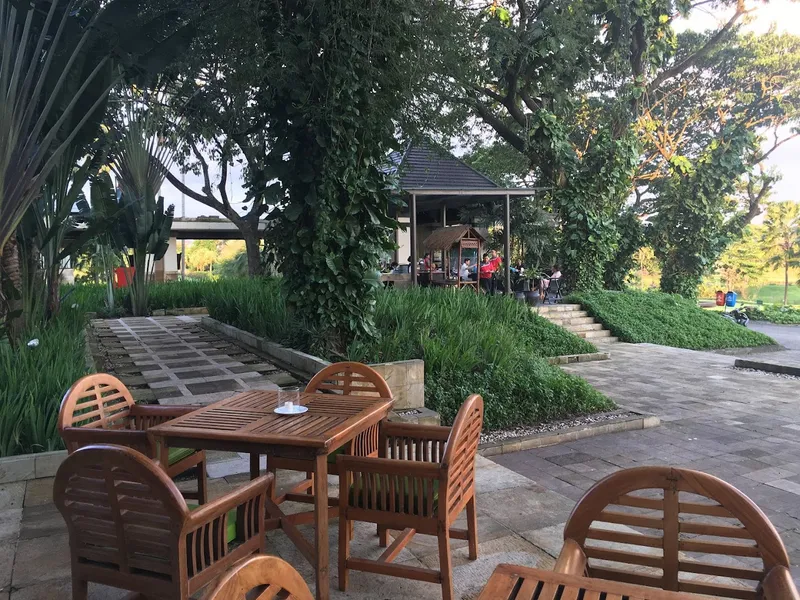 Palimanan Resto & Cafe