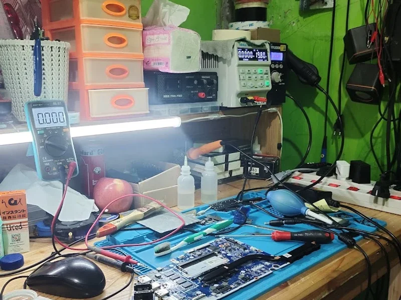 Service Laptop Jakarta Timur