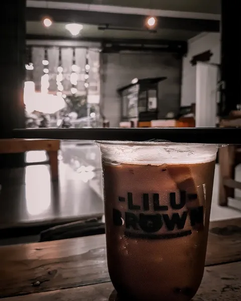 LILU-BROWN kedai kopi dan susu