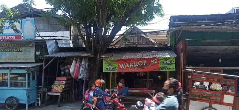 Warung Kopi Pogot Fadiah Lulik