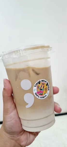 Kopi Titik Koma Siwalankerto