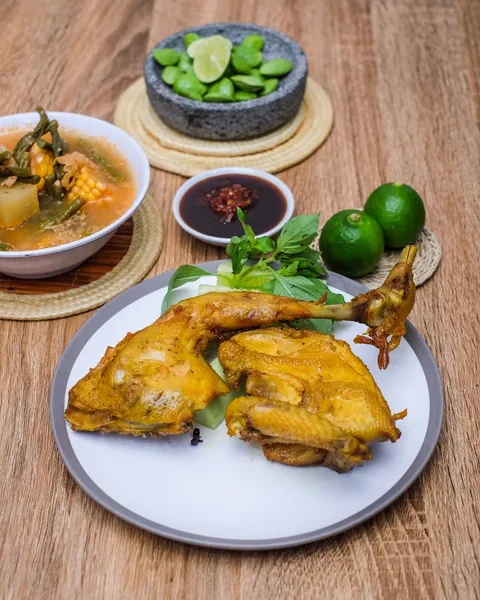 Ayam Goreng Jakarta Asli