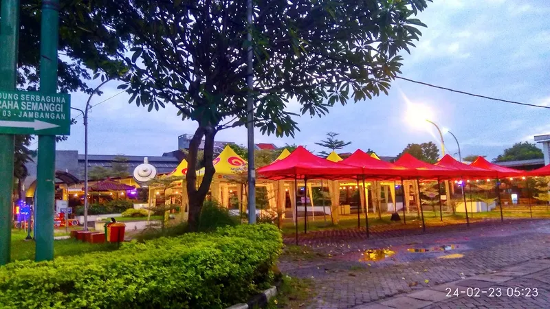 Sentra Wisata Kuliner Jambangan