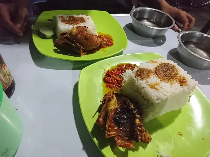 Bebek Bagong keputih