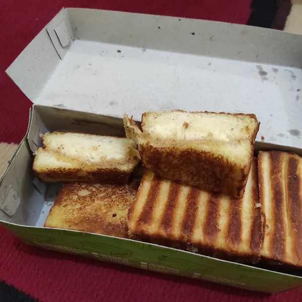 Roti Bakar & Kukus Aa' Davin - Keputih