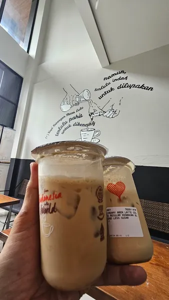 Kopi Kenangan - The Avenue MERR