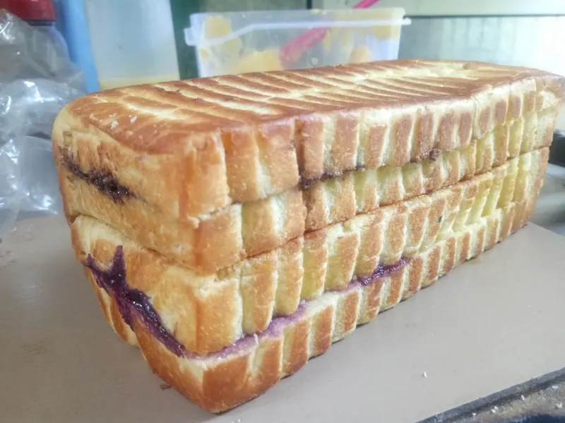 ROTI BAKAR CEM MA CEM - SIWALANKERTO